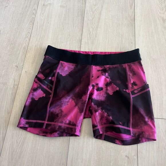 Lululemon women’s shorts size 10 - Picture 1 of 10